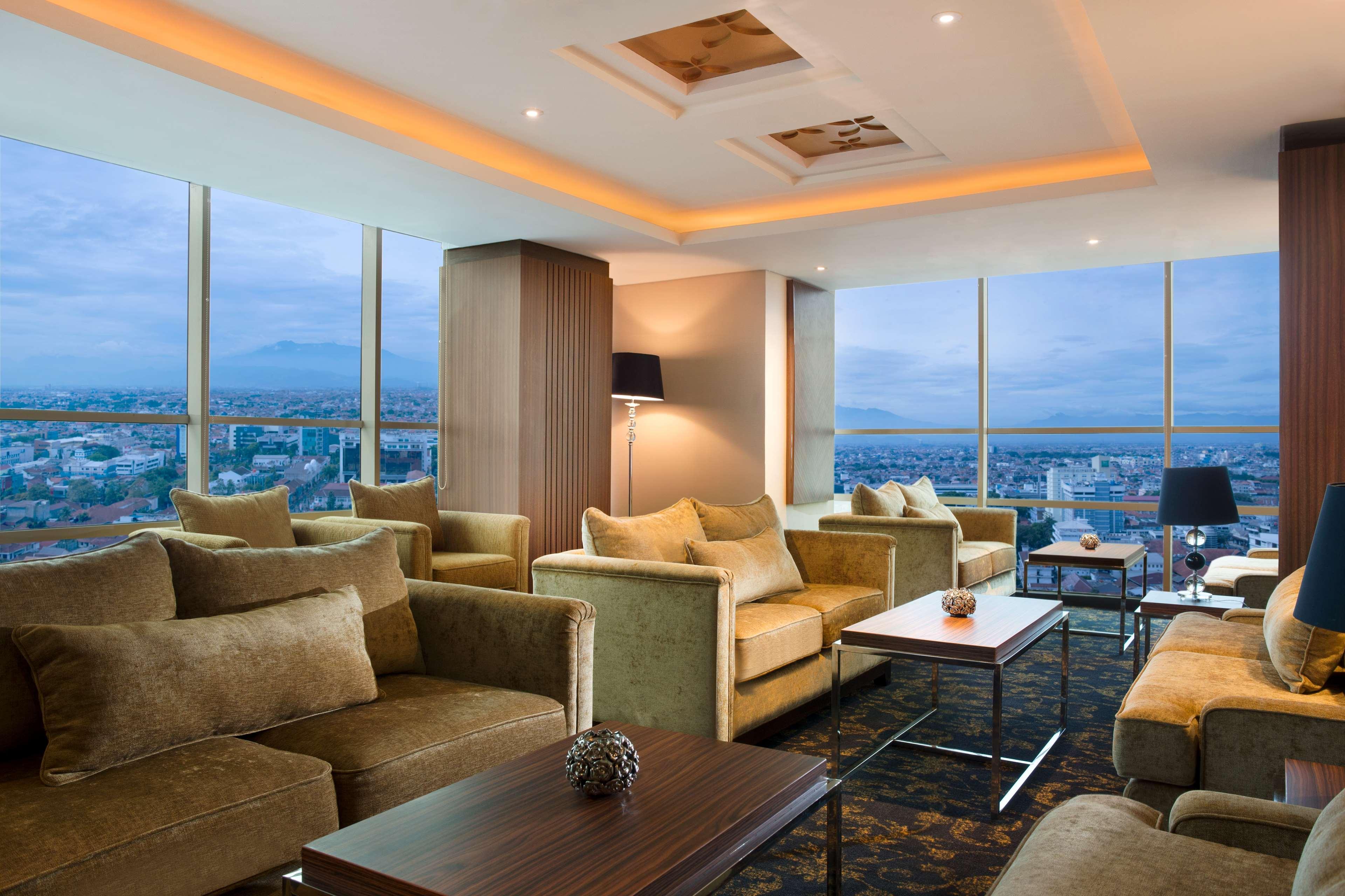 Best Western Premier La Grande Bandung Eksteriør billede
