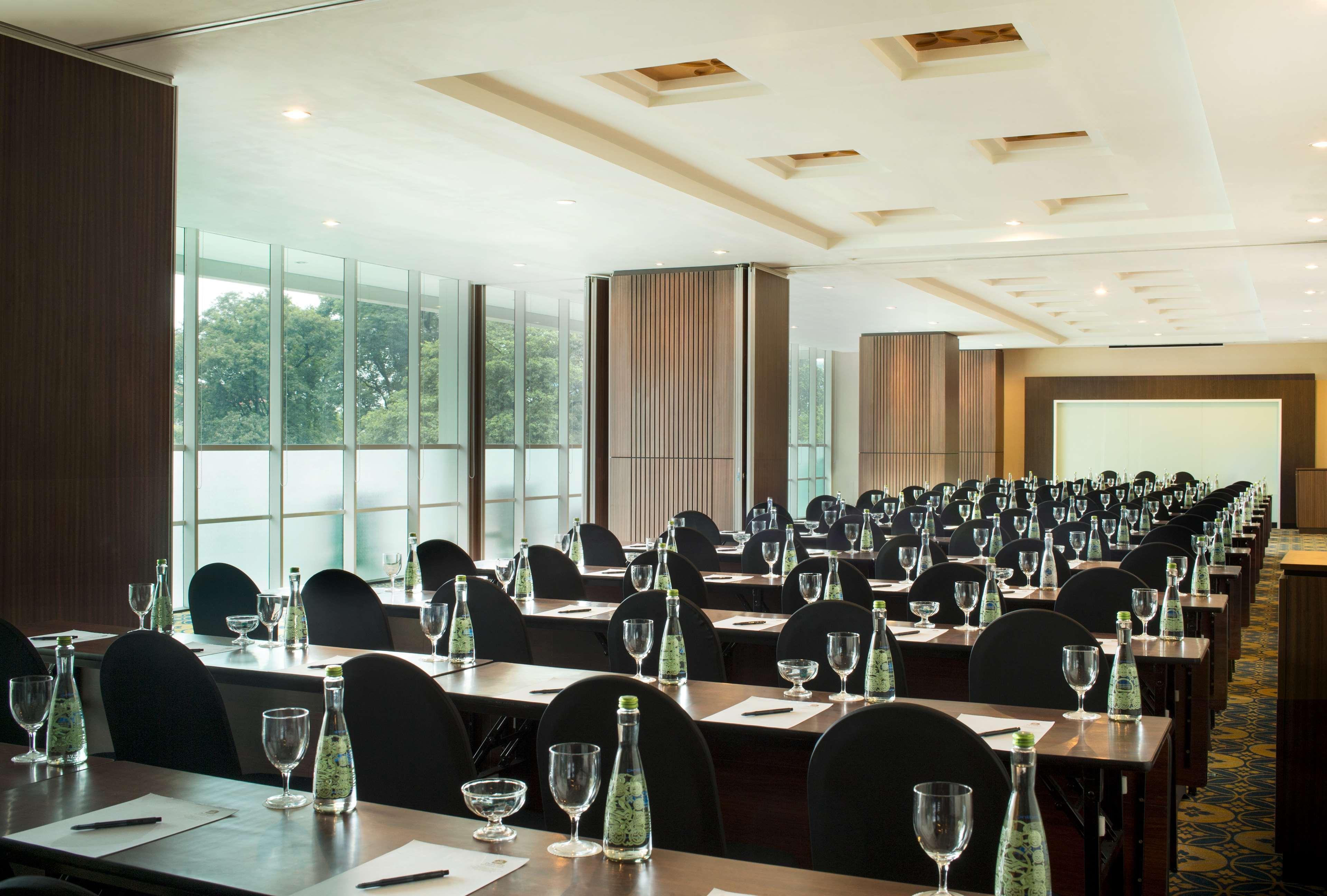 Best Western Premier La Grande Bandung Eksteriør billede