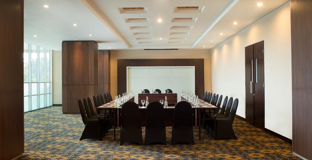 Best Western Premier La Grande Bandung Eksteriør billede